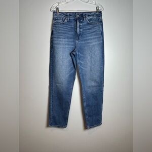 American Eagle highest rise mom Jeans size 6 regular high waist stretch denim